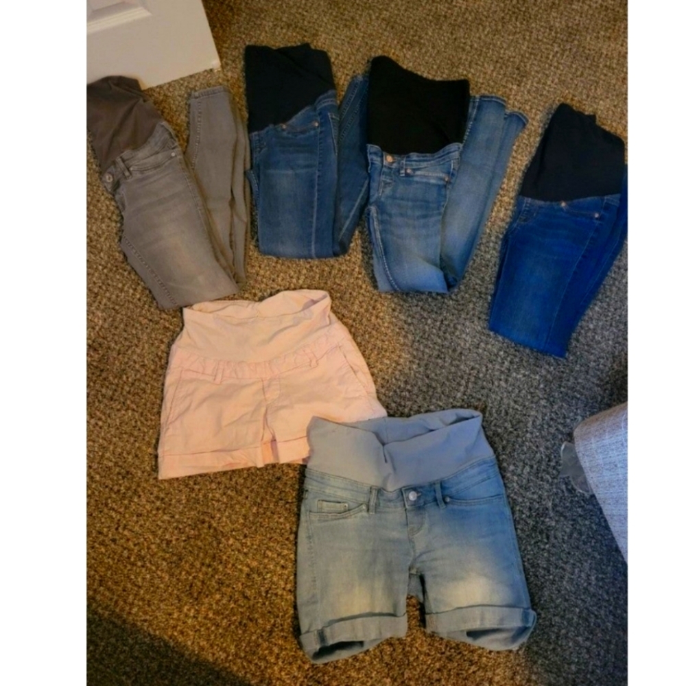 XS maternity clothes